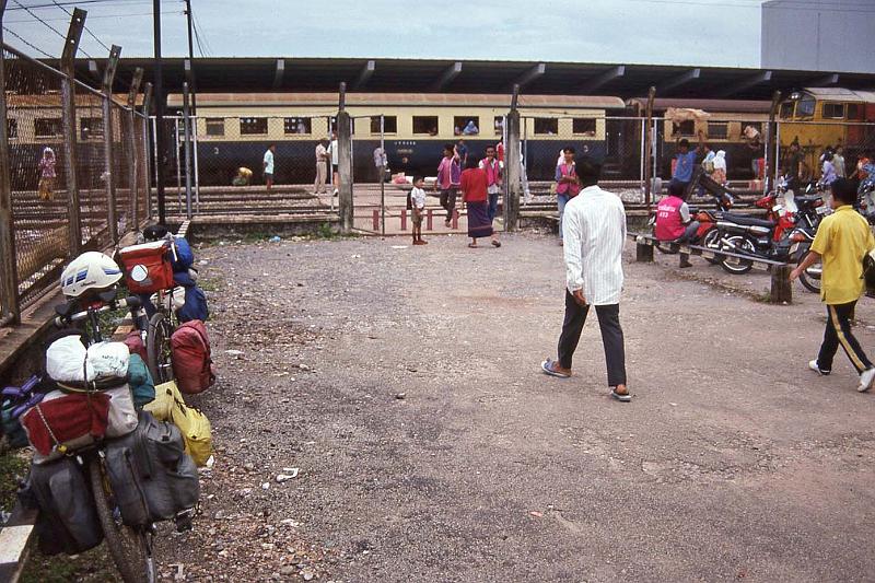 WT 0800 118-18 Thailand Sungai Kolok.jpg